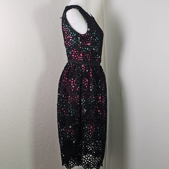 Wolven Anthropologie Women's Terrace Black Lace Overlay Floral Sheath Dress Sz 4 - Picture 3 of 15